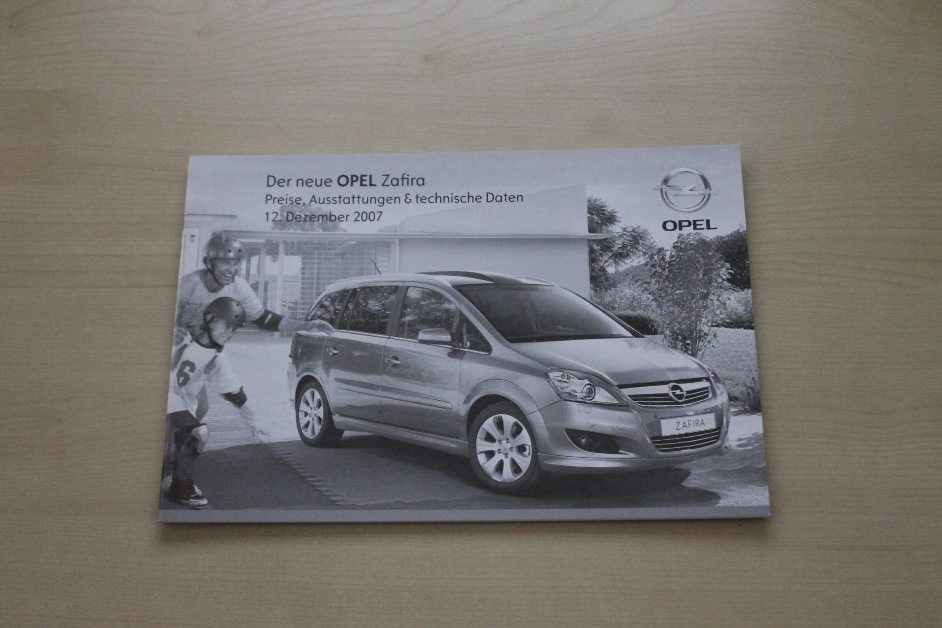 Opel Zafira - Preise & tech. Daten & Ausstattungen - Prospekt 12/2007