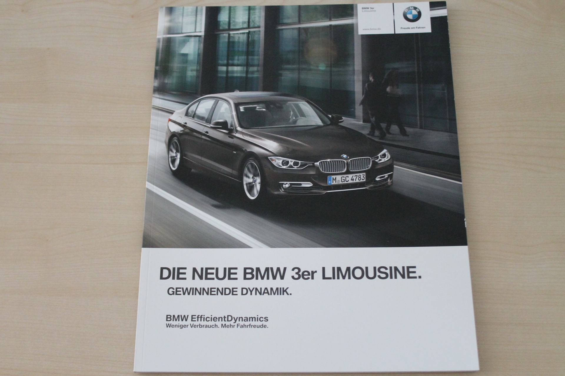 BMW 3er Reihe F30 Prospekt 02/2011