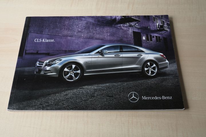 Mercedes CLS Prospekt 10/2010
