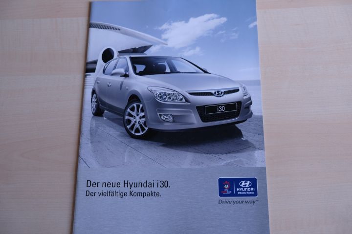 Hyundai i30 Prospekt 08/2007