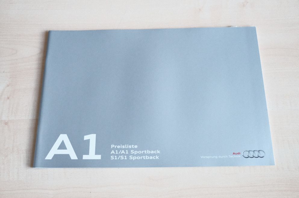 Audi A1 + S1 + Sportback - Preisliste & Extras - Prospekt 04/2015